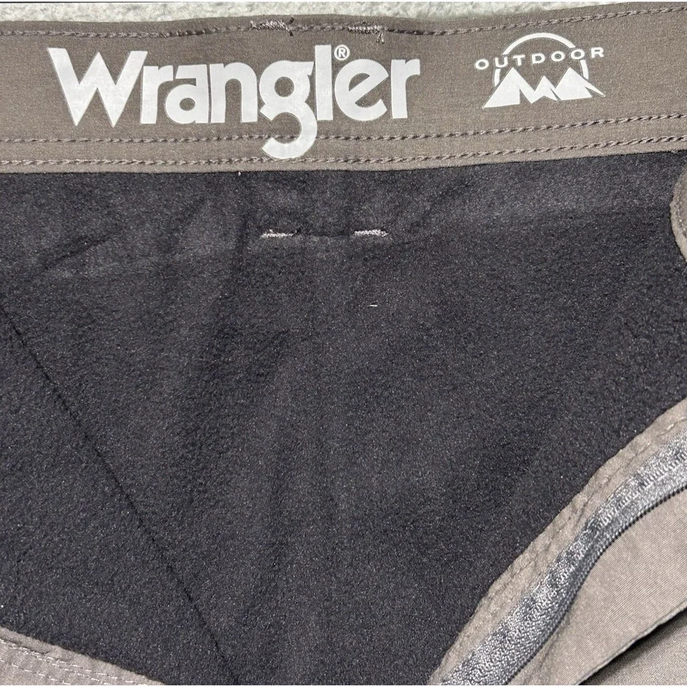 New Wrangler Mens 42X30 Outdoor Fleece Lined All Terrain Pant Flex Waistband‎